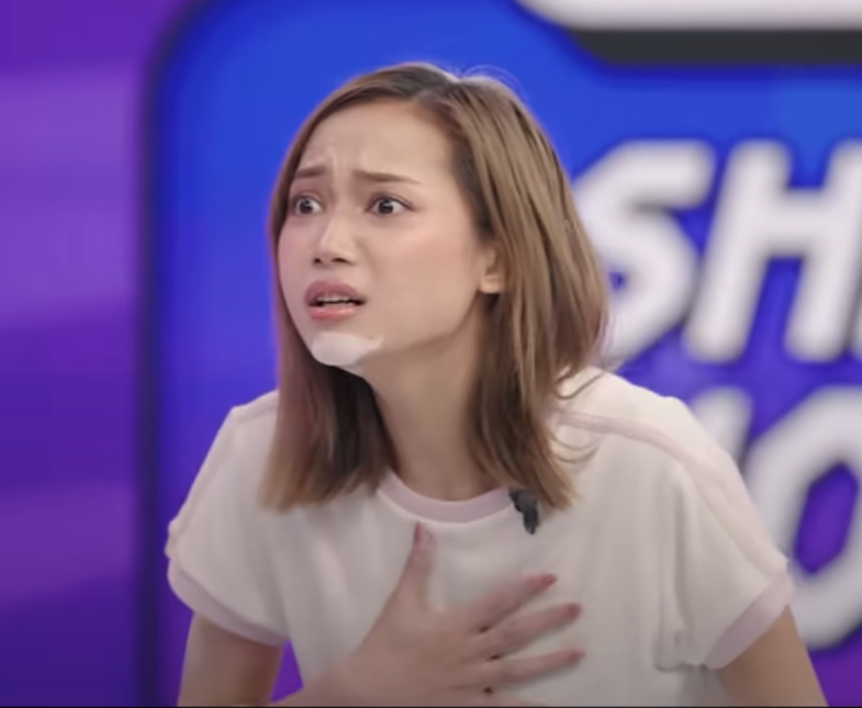 Gwen BINIversus